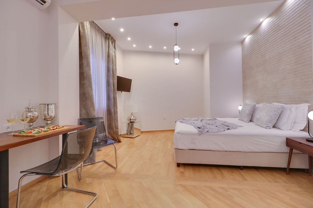 Athinn Residence 6