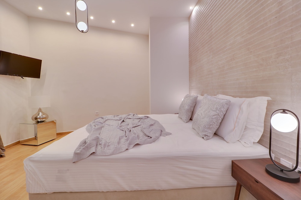 Athinn Residence 5