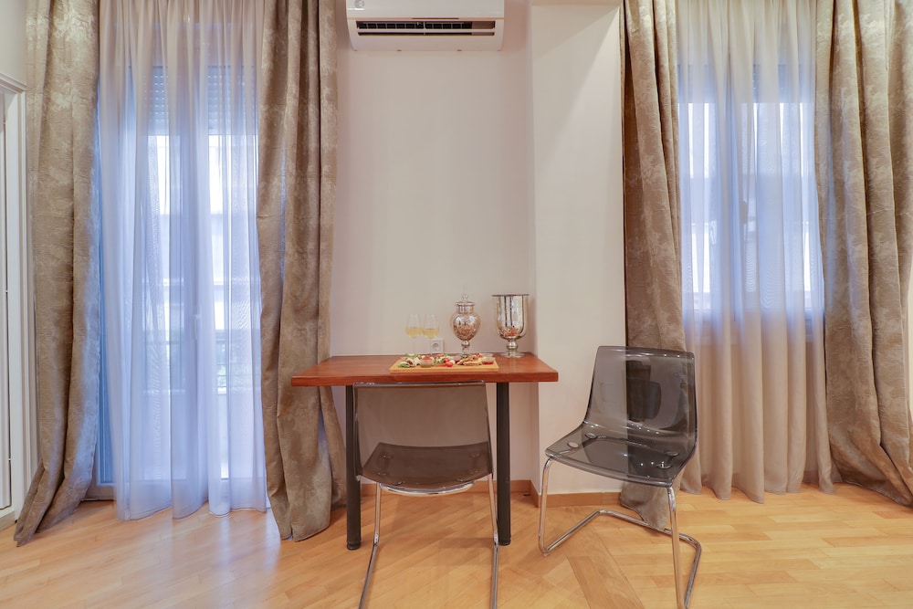 Athinn Residence 7