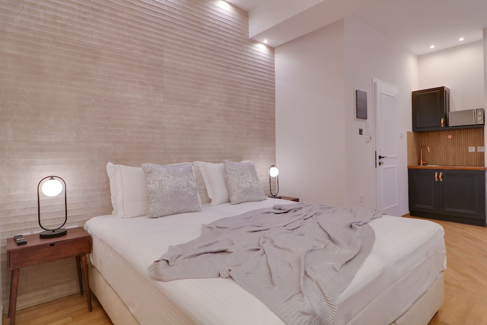Athinn Residence 3