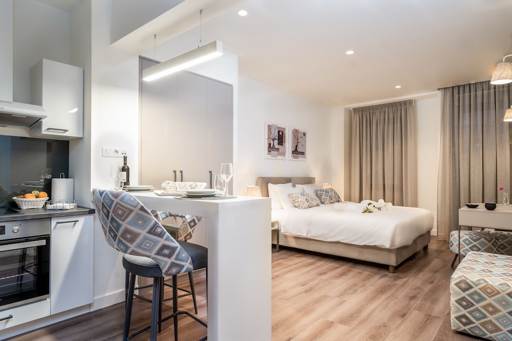 Urban Nest 8