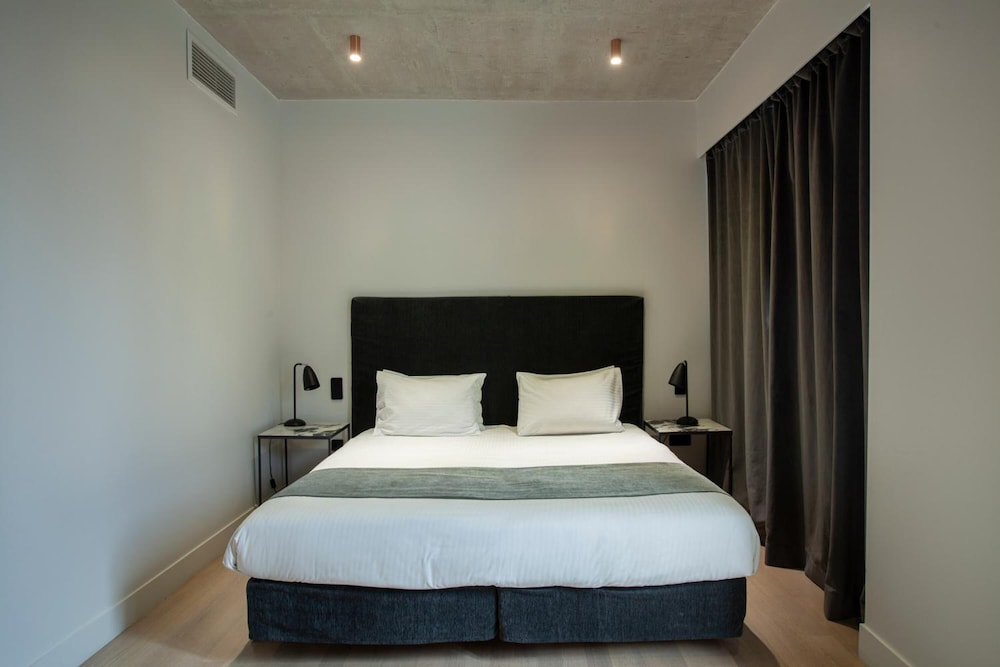Art Suites Korai 8