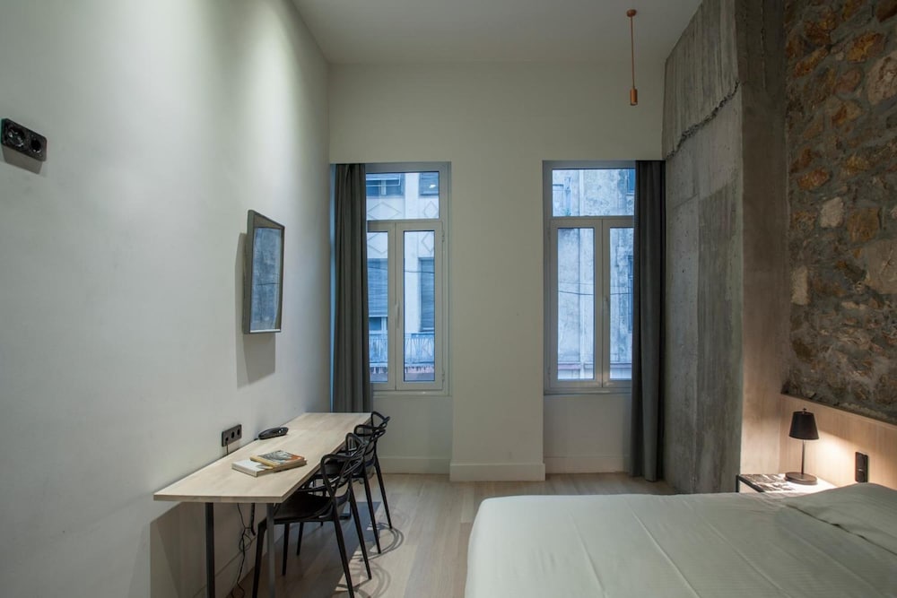 Art Suites Korai 11