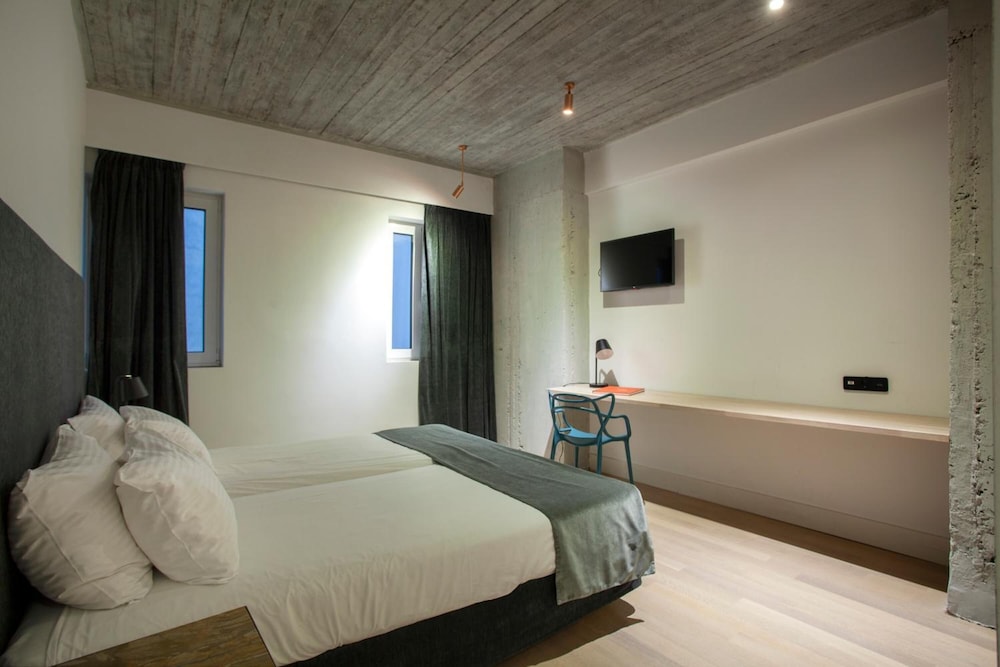 Art Suites Korai 10