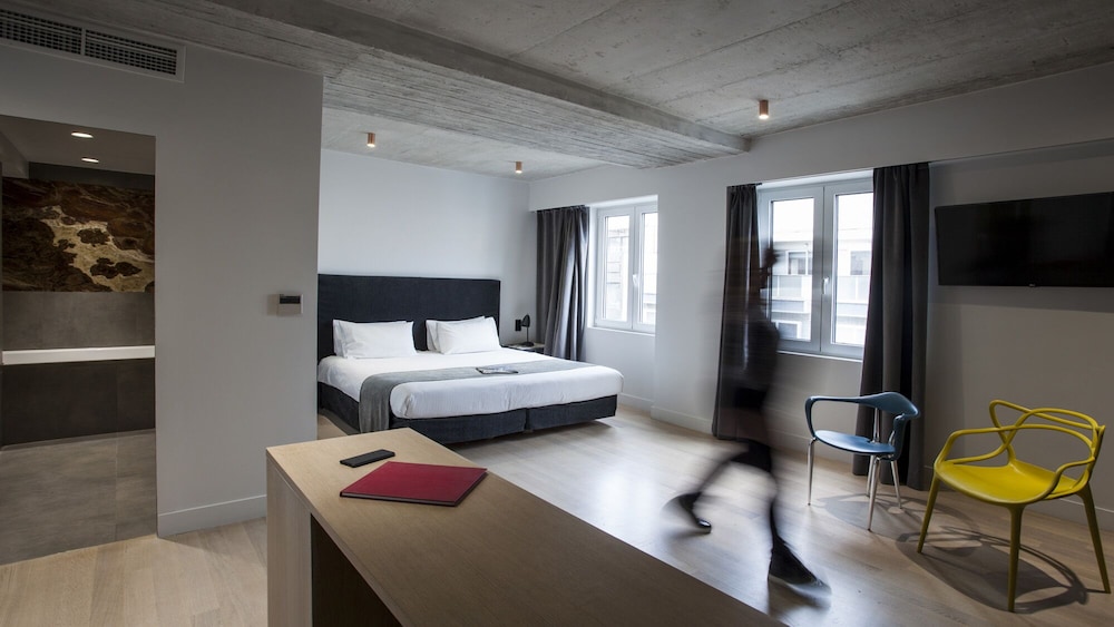 Art Suites Korai 4