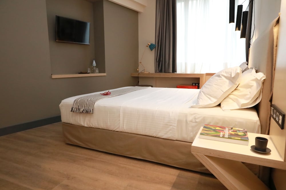 St Bjur Suites 9