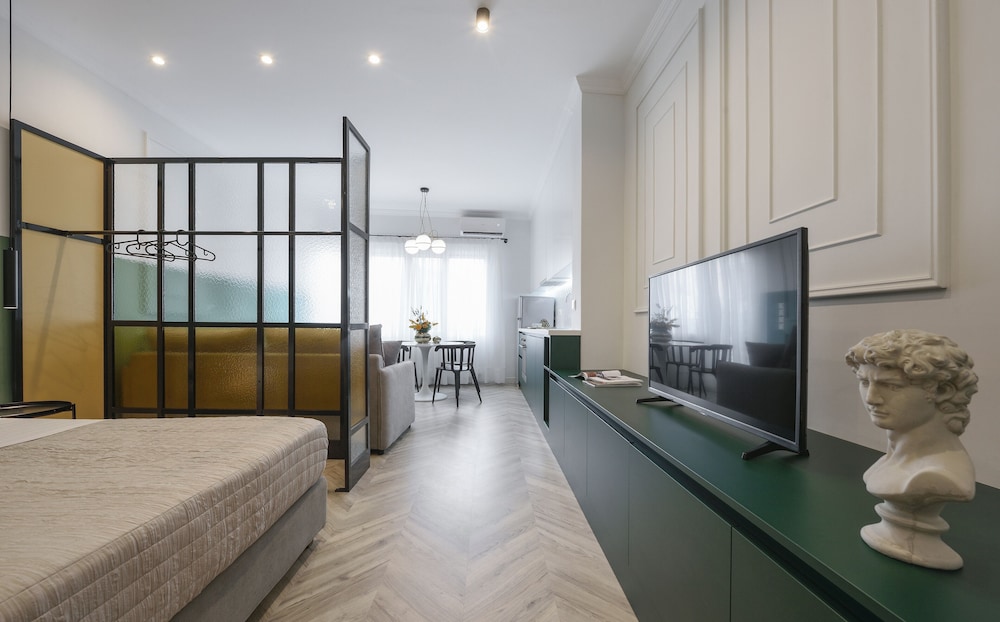 Athenian Sensations Apartments & Suites 14