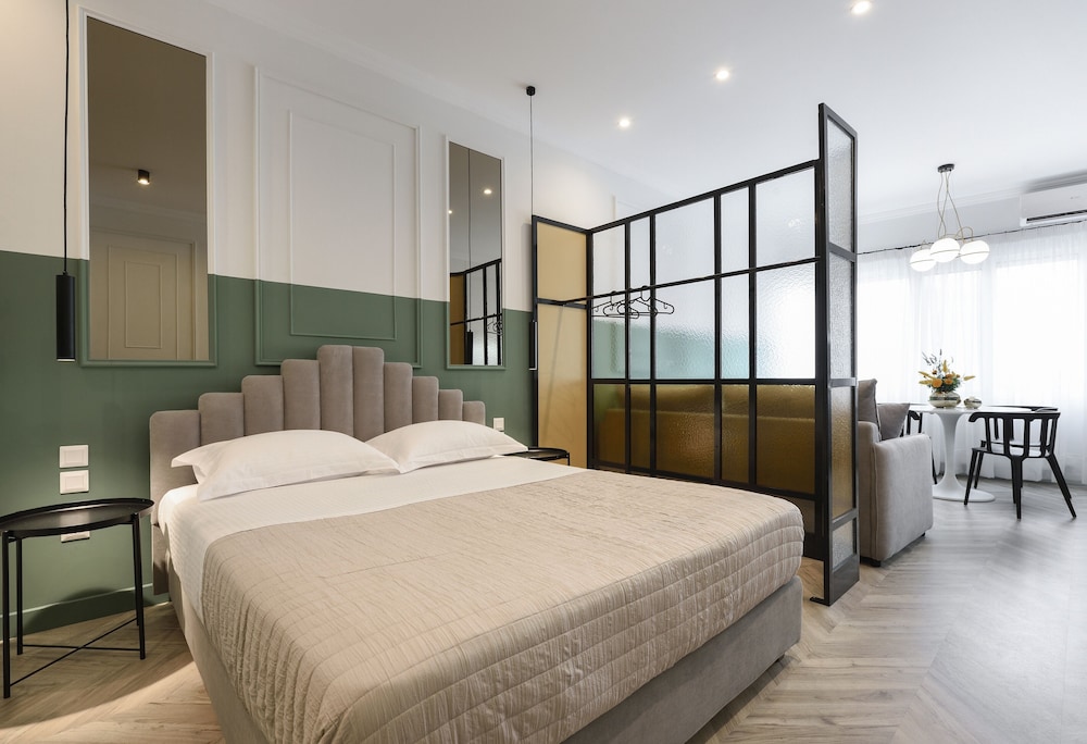 Athenian Sensations Apartments & Suites 9