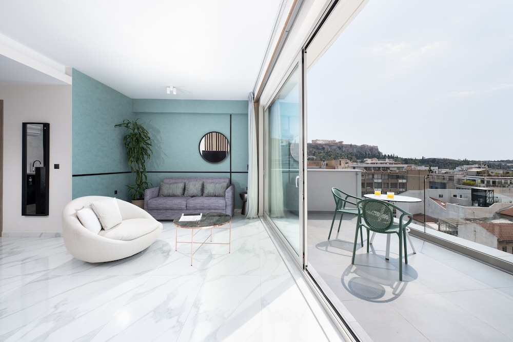 Enattica Suites 11