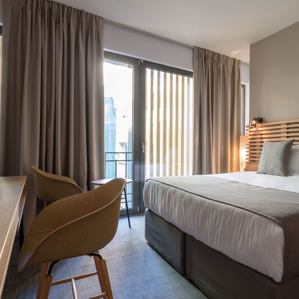 Fos DownTown Suites 21
