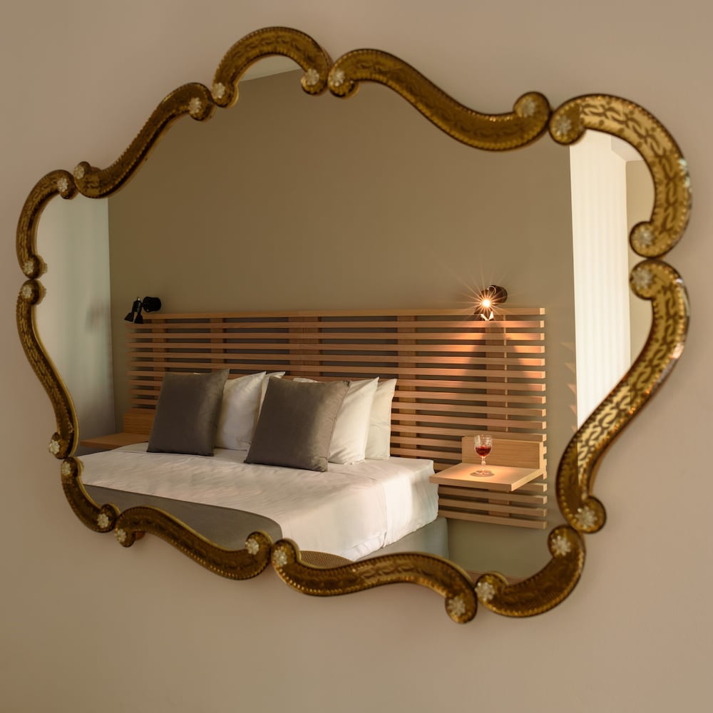 Fos DownTown Suites 22