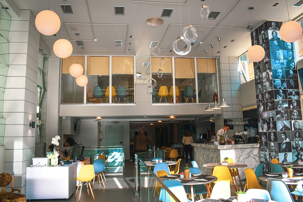 Athenian Montaza Hotel 5