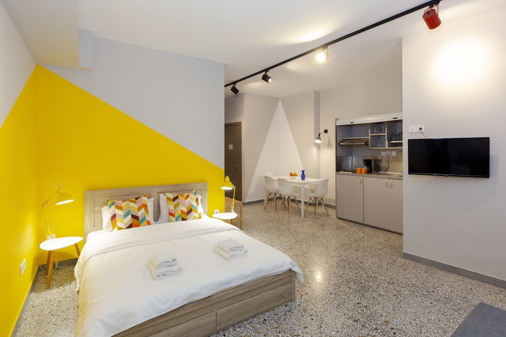Monastiraki Place 14