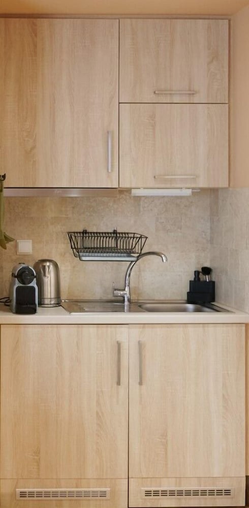 Rastoni Athens Suites 16