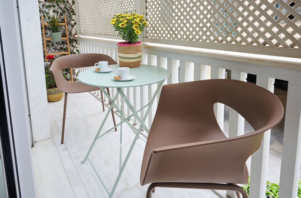 Rastoni Athens Suites 23