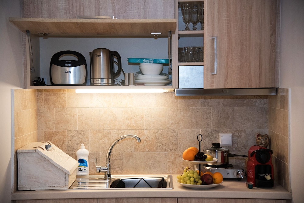Rastoni Athens Suites 15
