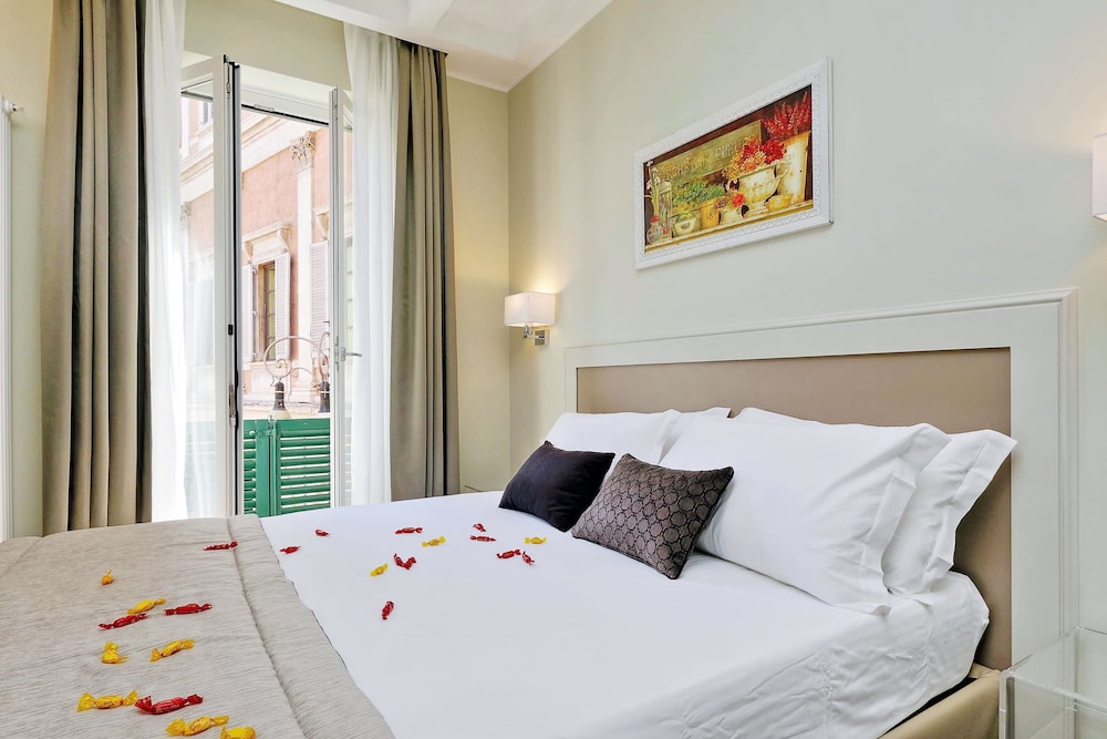 Piazza Venezia Grand Suite 5