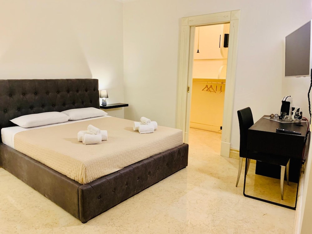 Simon's Guest House Roma 15