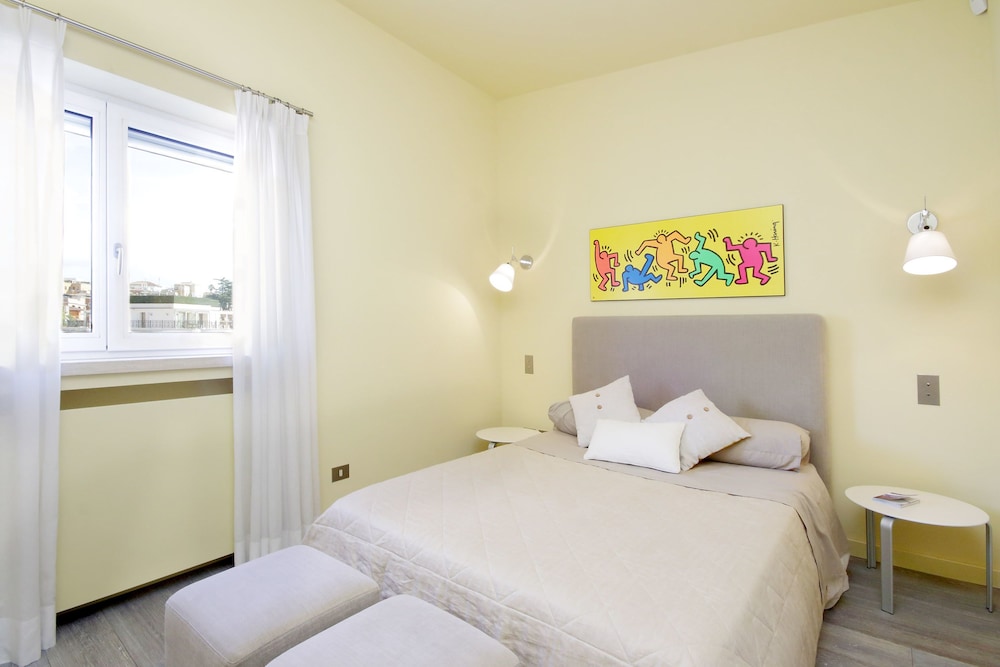 Crispi Luxury Apartments - My Extra Home 3