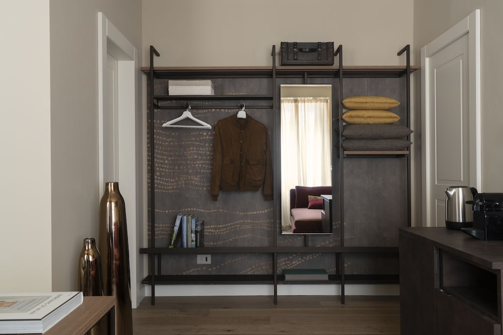 Della Spiga Suites by Brera Apartments 6