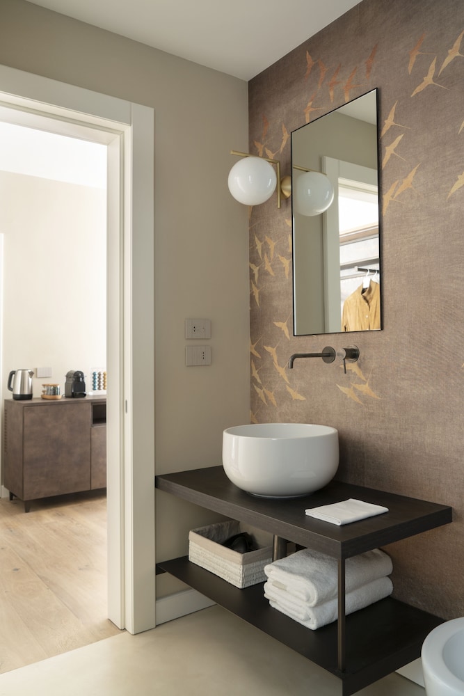 Della Spiga Suites by Brera Apartments 16
