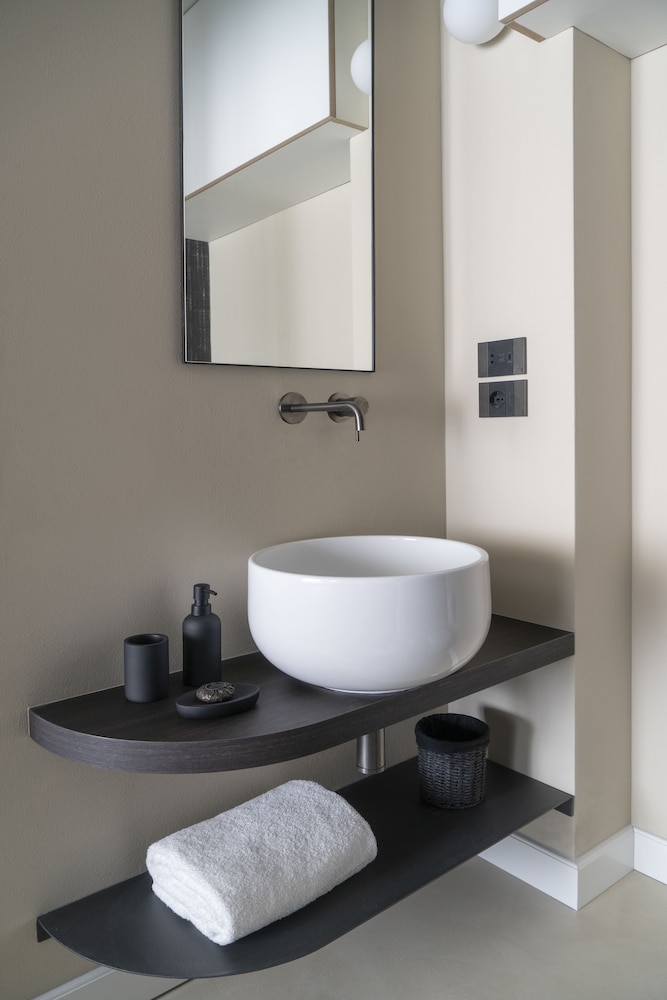 Della Spiga Suites by Brera Apartments 15