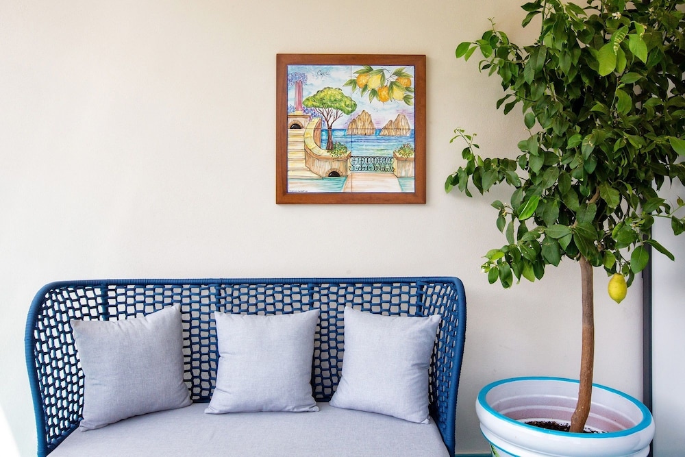Sersale Suites Sorrento 10