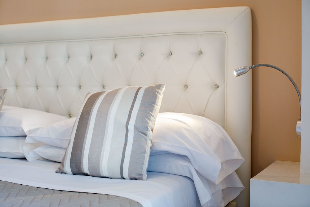 Sorrento Comfort Rooms 5