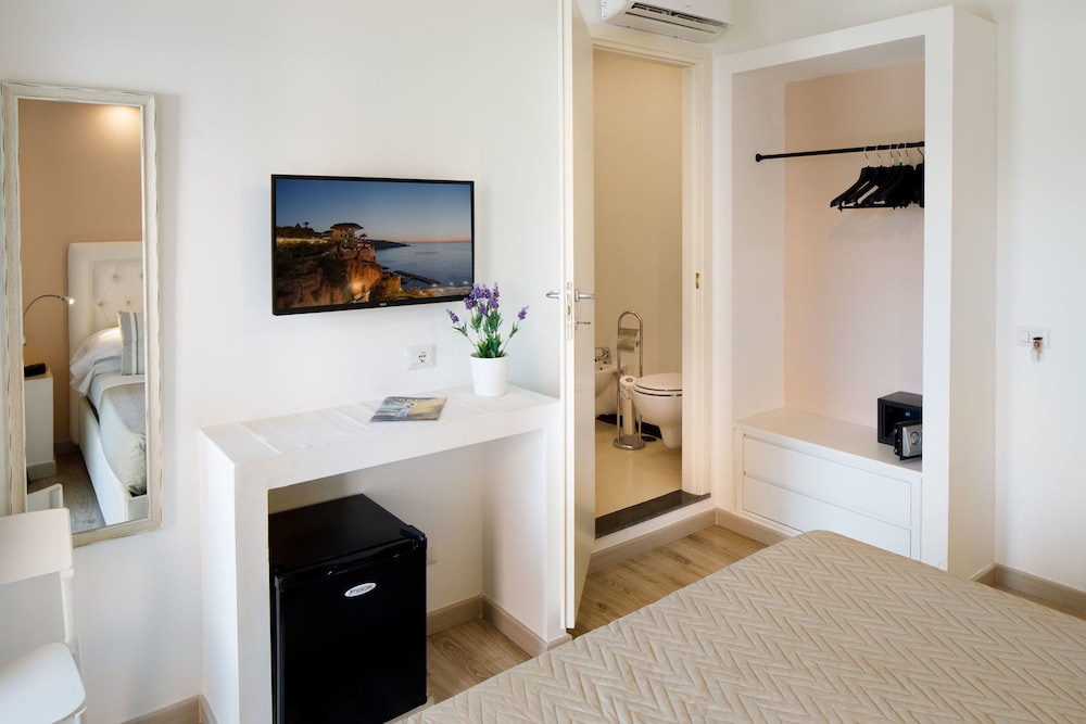 Sorrento Comfort Rooms 4