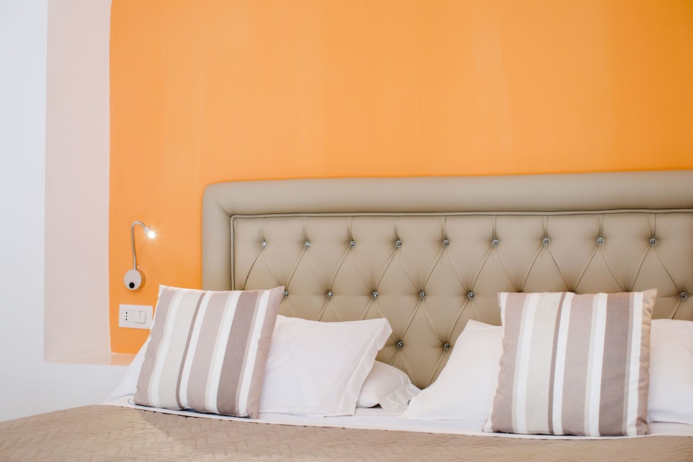 Sorrento Comfort Rooms 7