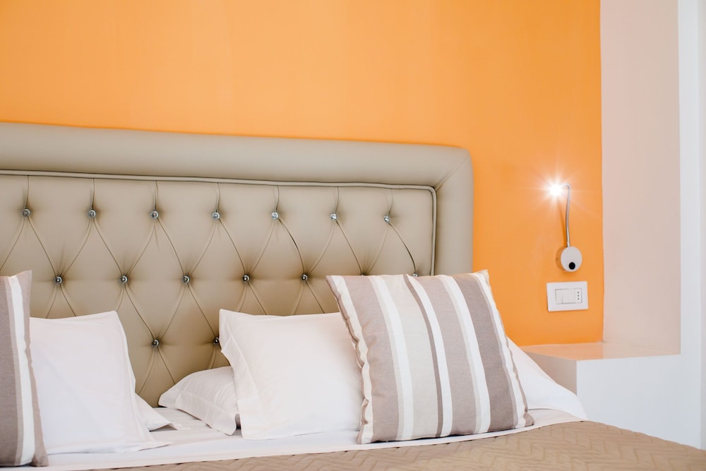 Sorrento Comfort Rooms 9