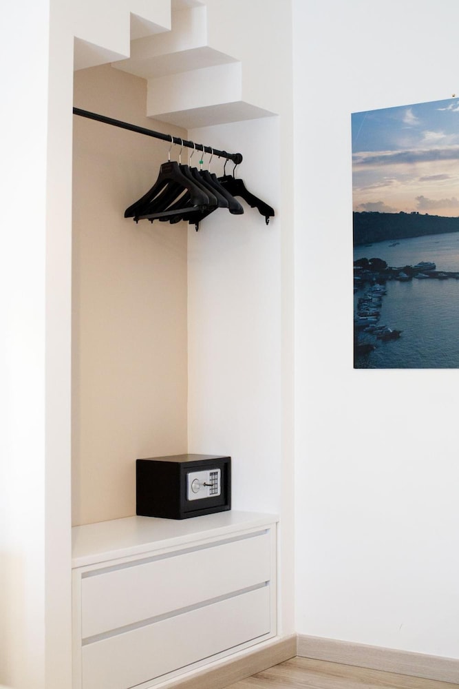 Sorrento Comfort Rooms 13
