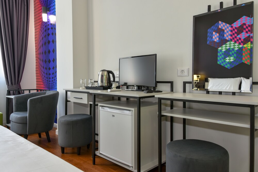 Osten Art Hotel 5