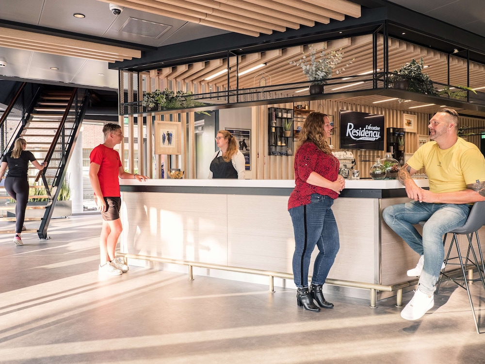 Executive Residency by Best Western Amsterdam Airport 1