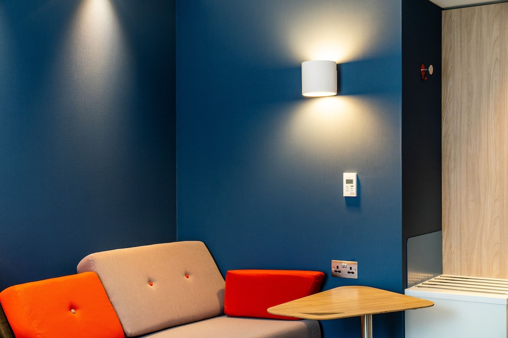 Holiday Inn Express Amsterdam - North Riverside 1