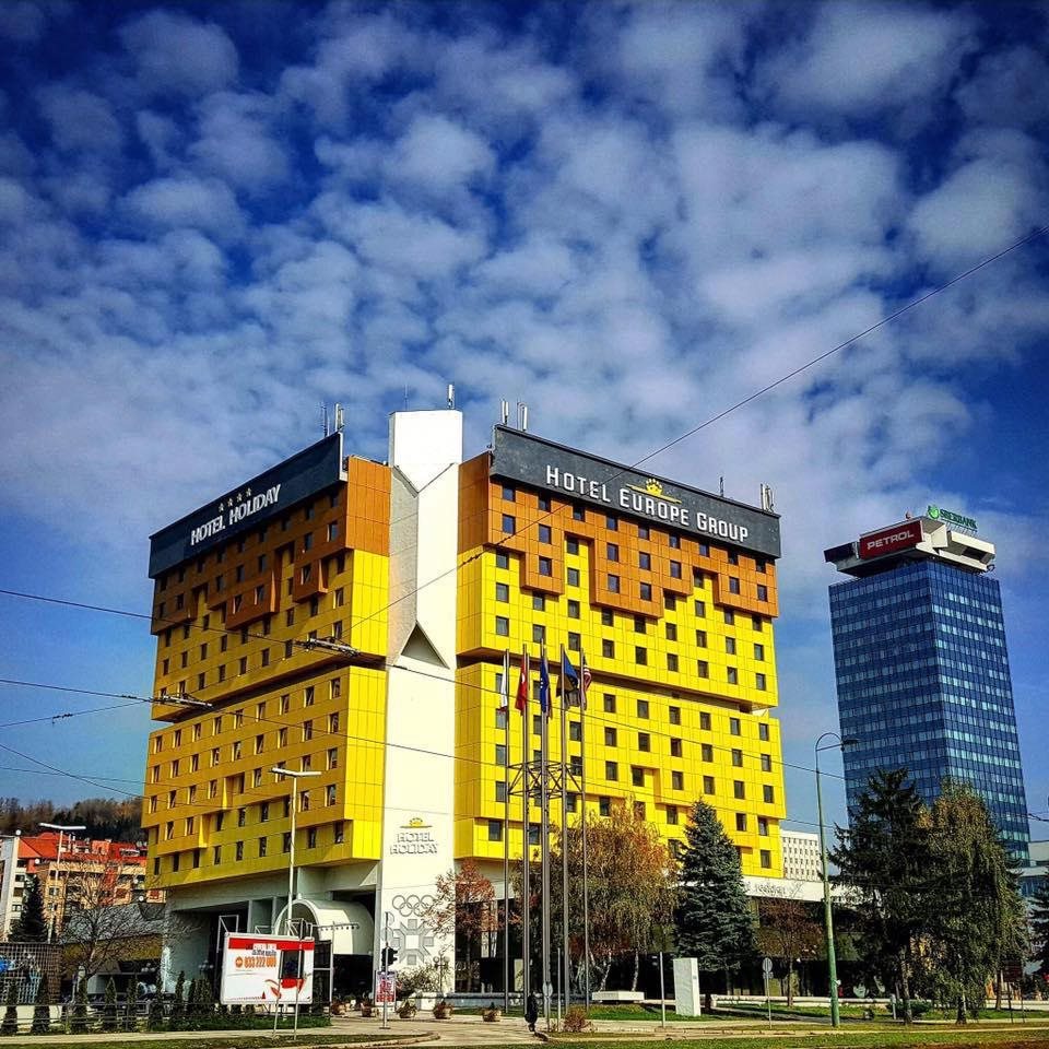 Hotel Holiday 1