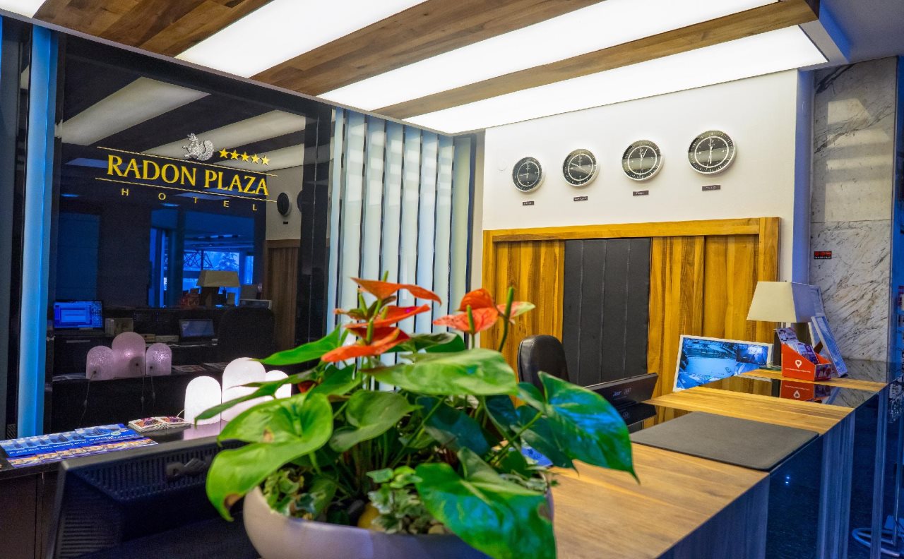 Hotel Radon Plaza 21