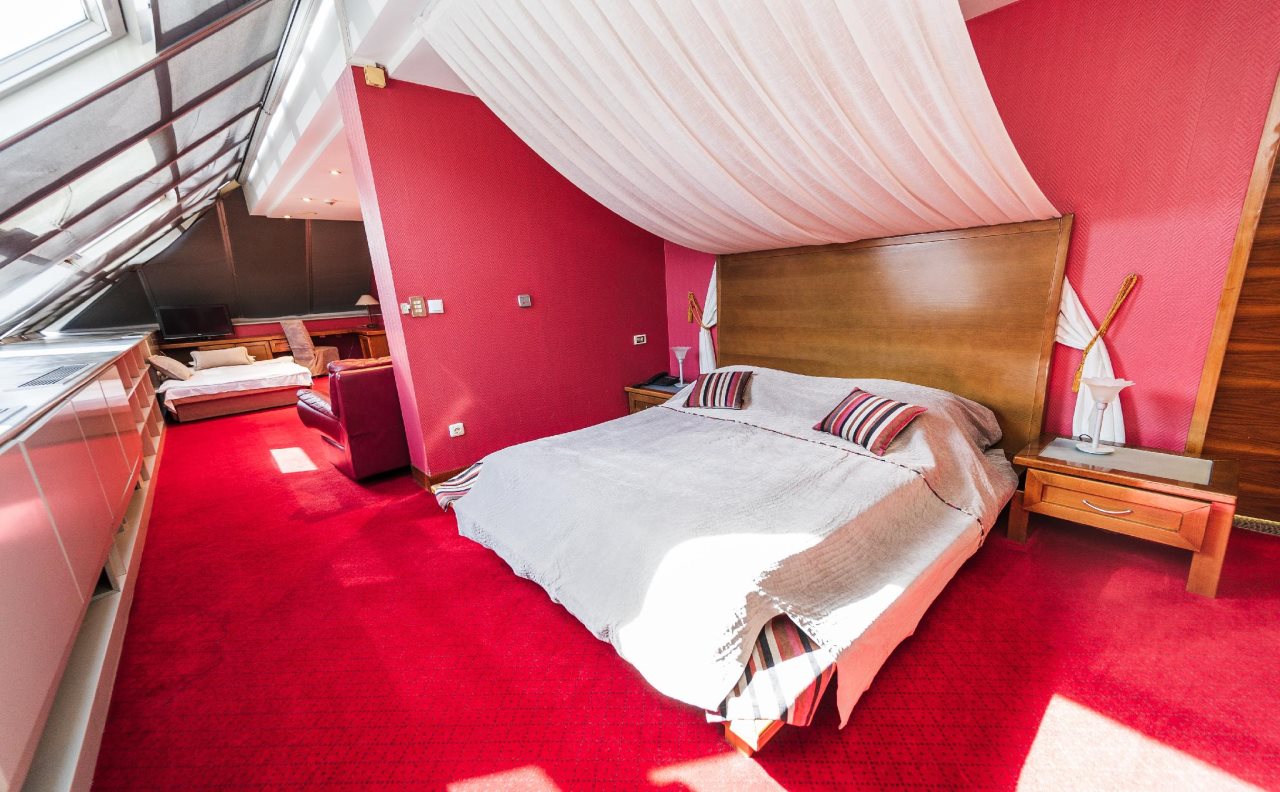 Hotel Astra 19