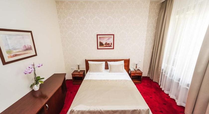 Hotel SAHAT 6