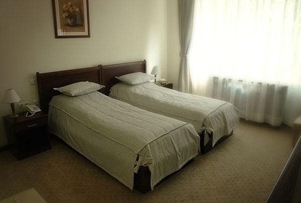 Hotel SAHAT 7