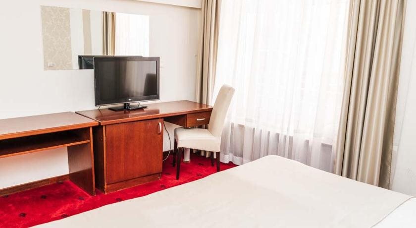 Hotel SAHAT 9