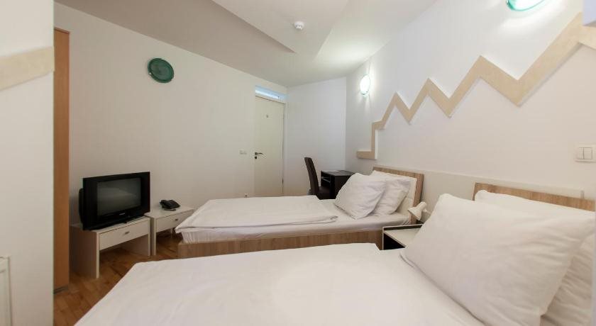Hotel Hayat 12