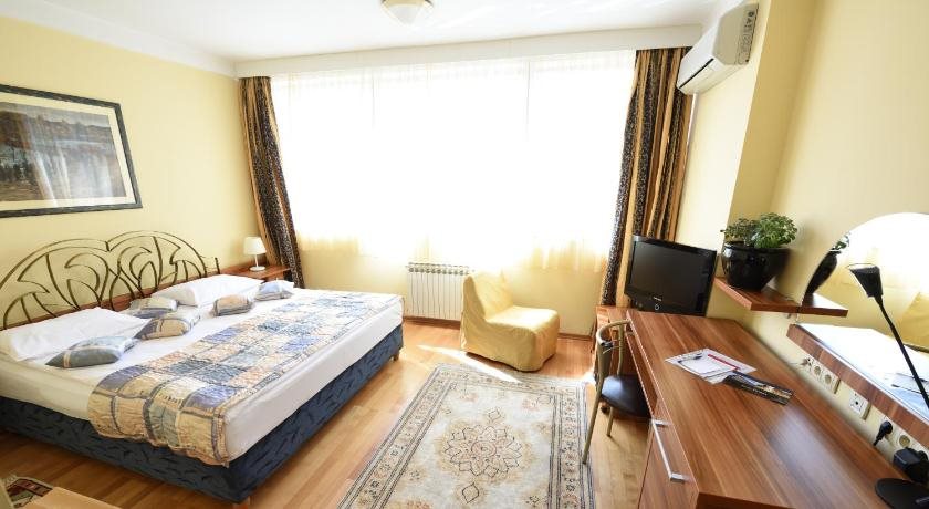 Art Hotel 1