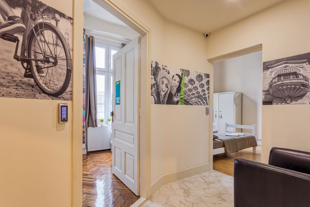 Booking En Suite 8