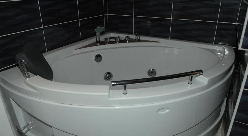 Tsc Hotel 18