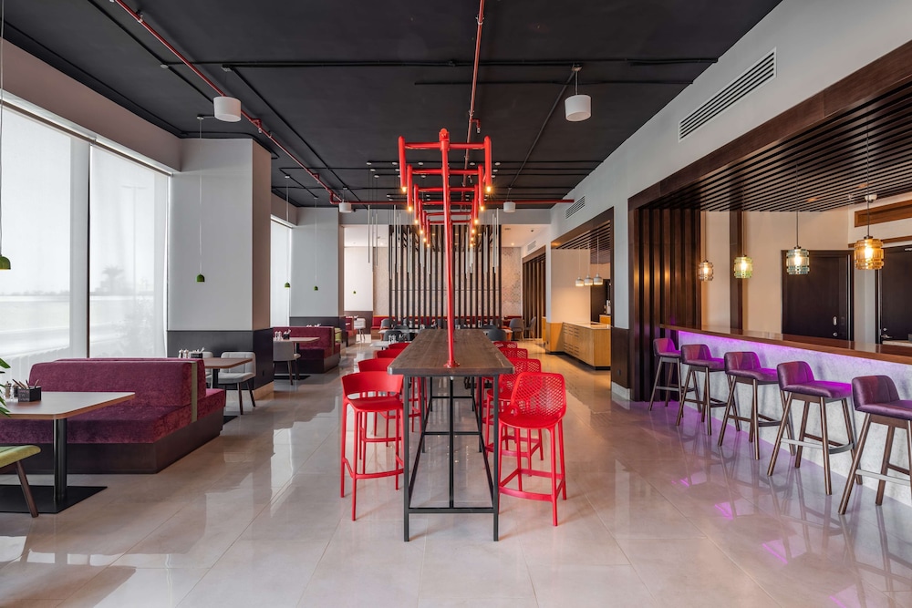 Park Inn by Radisson Jeddah Madinah Road 5