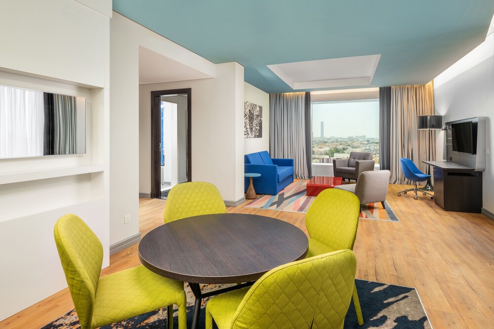 Park Inn by Radisson Jeddah Madinah Road 1