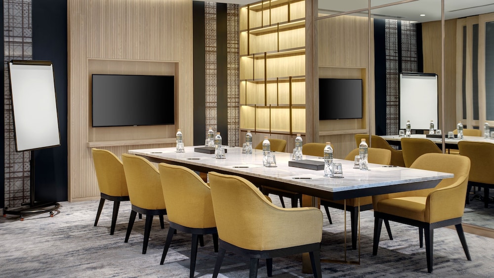 Staybridge Suites Bangkok Thonglor 3