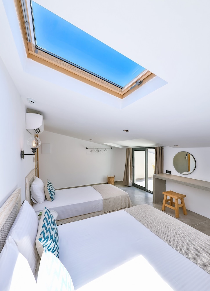 Carruba Boutique Hotel 6