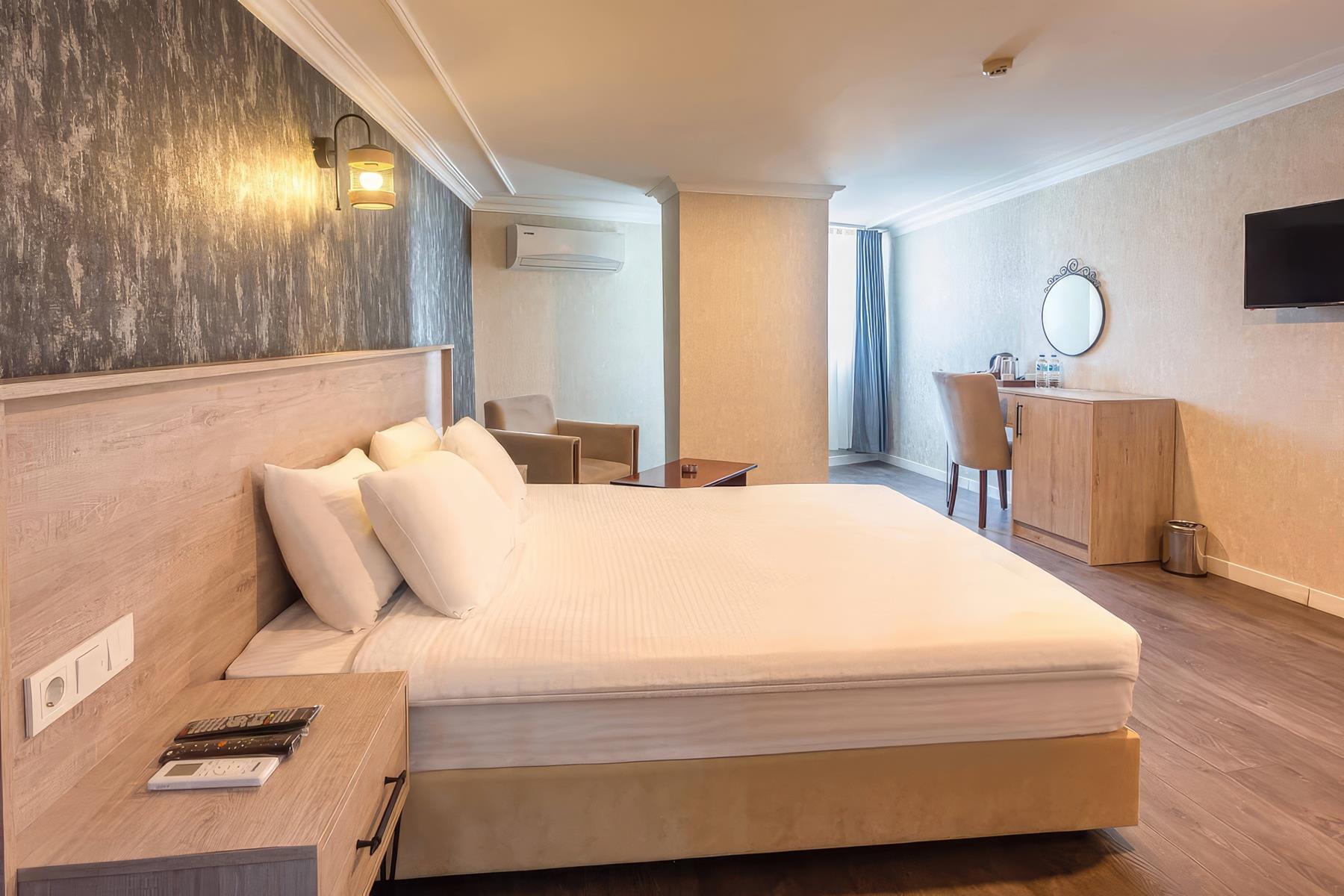 Marina Park Hotel 8